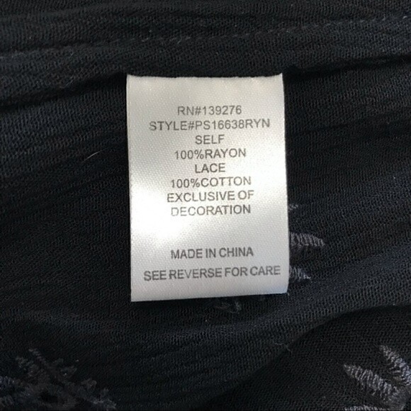 New! Pale Sky Stitch Fix Bohemian Eyelet Embroidered Bell Sleeve Black Top - Picture 10 of 11